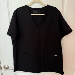 FIGS Black Casma Scrub Top